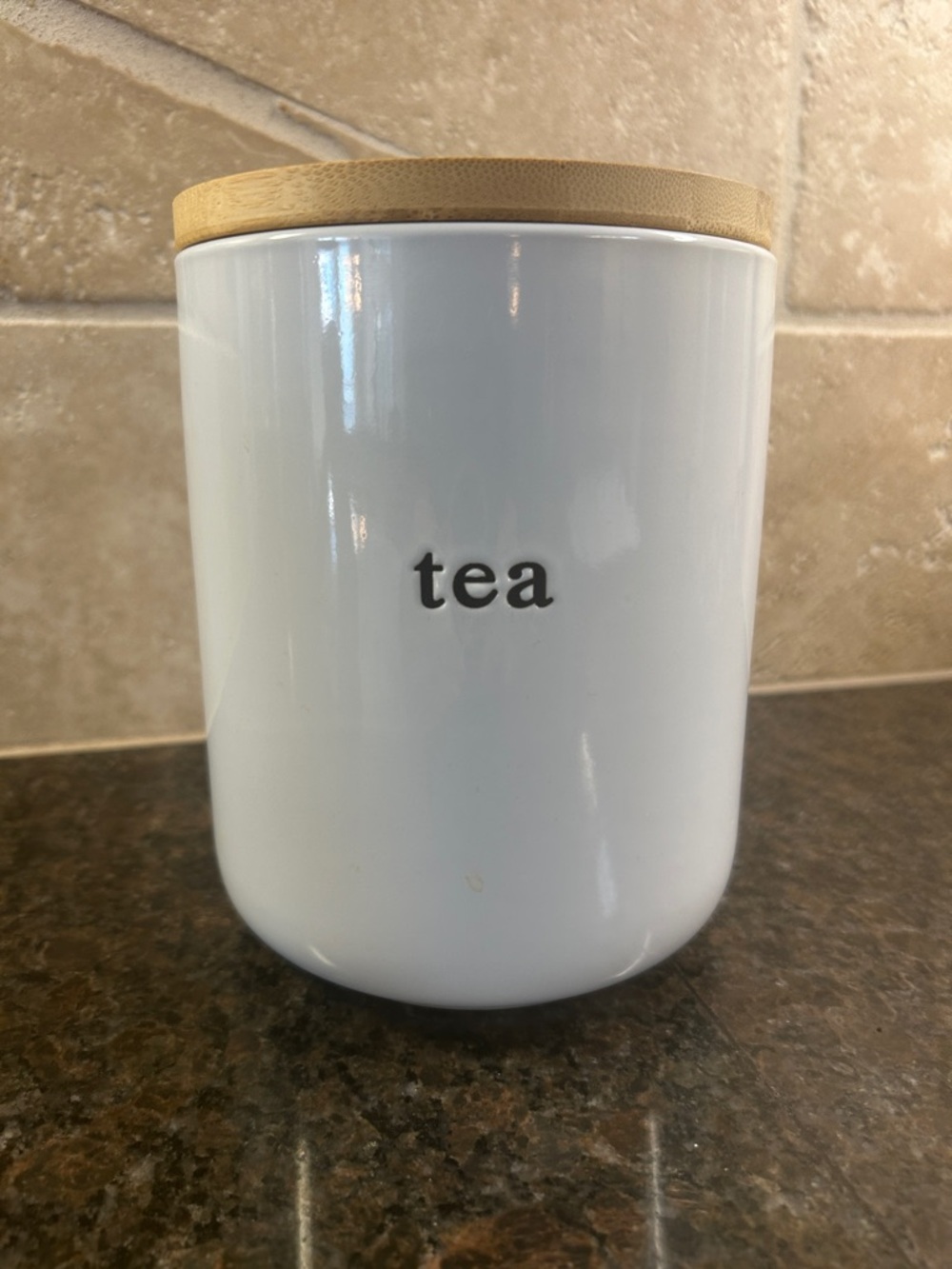 White Ceramic Tea Storage Canister with Bamboo Lid